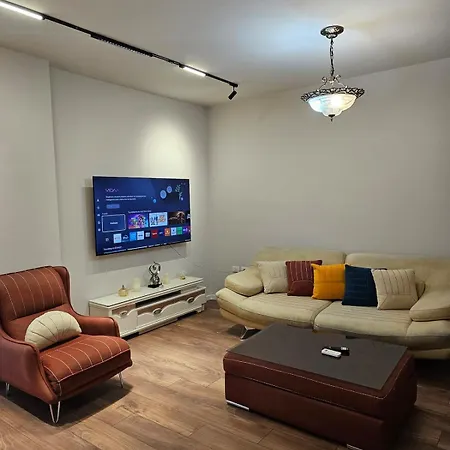 Xplore Xpress Center Spacious *